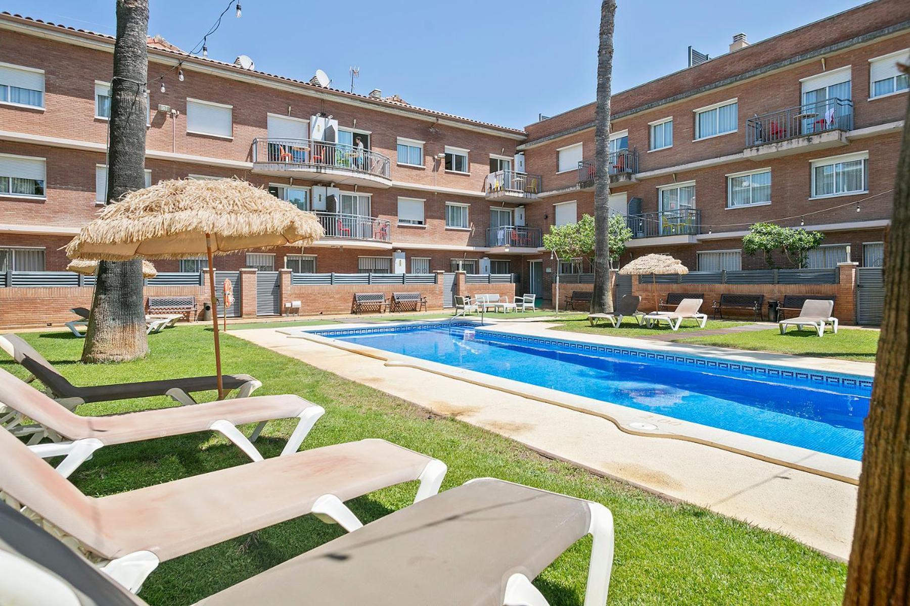 Apartamentos Velor Castelldefels Exterior foto