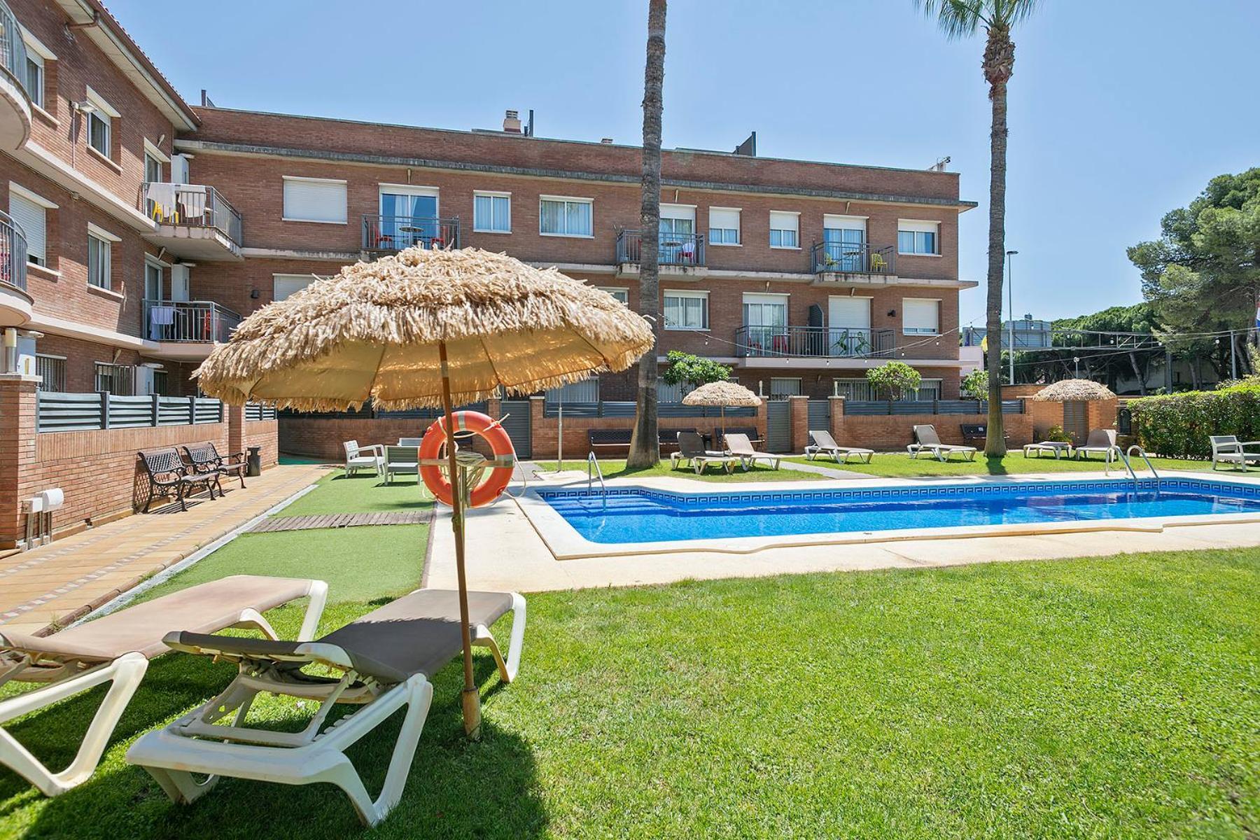 Apartamentos Velor Castelldefels Exterior foto