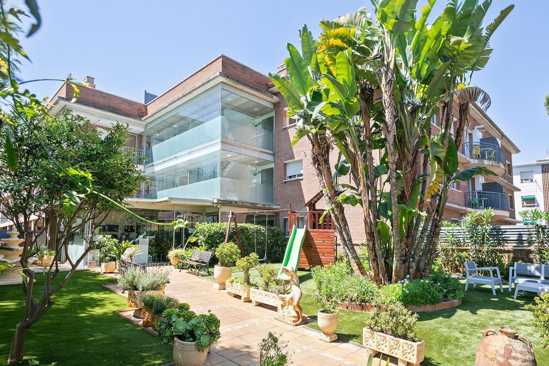 Apartamentos Velor Castelldefels Exterior foto