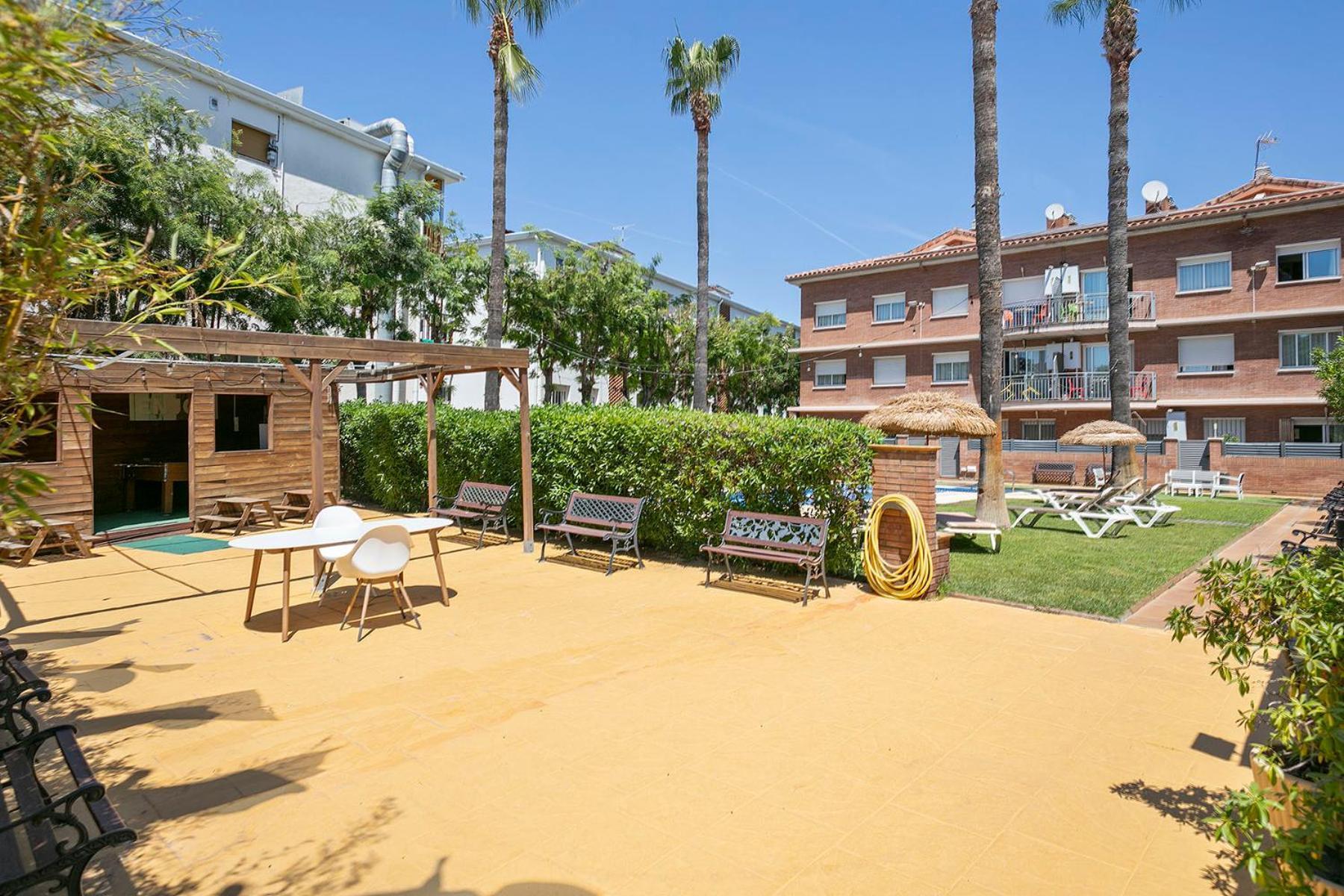Apartamentos Velor Castelldefels Exterior foto