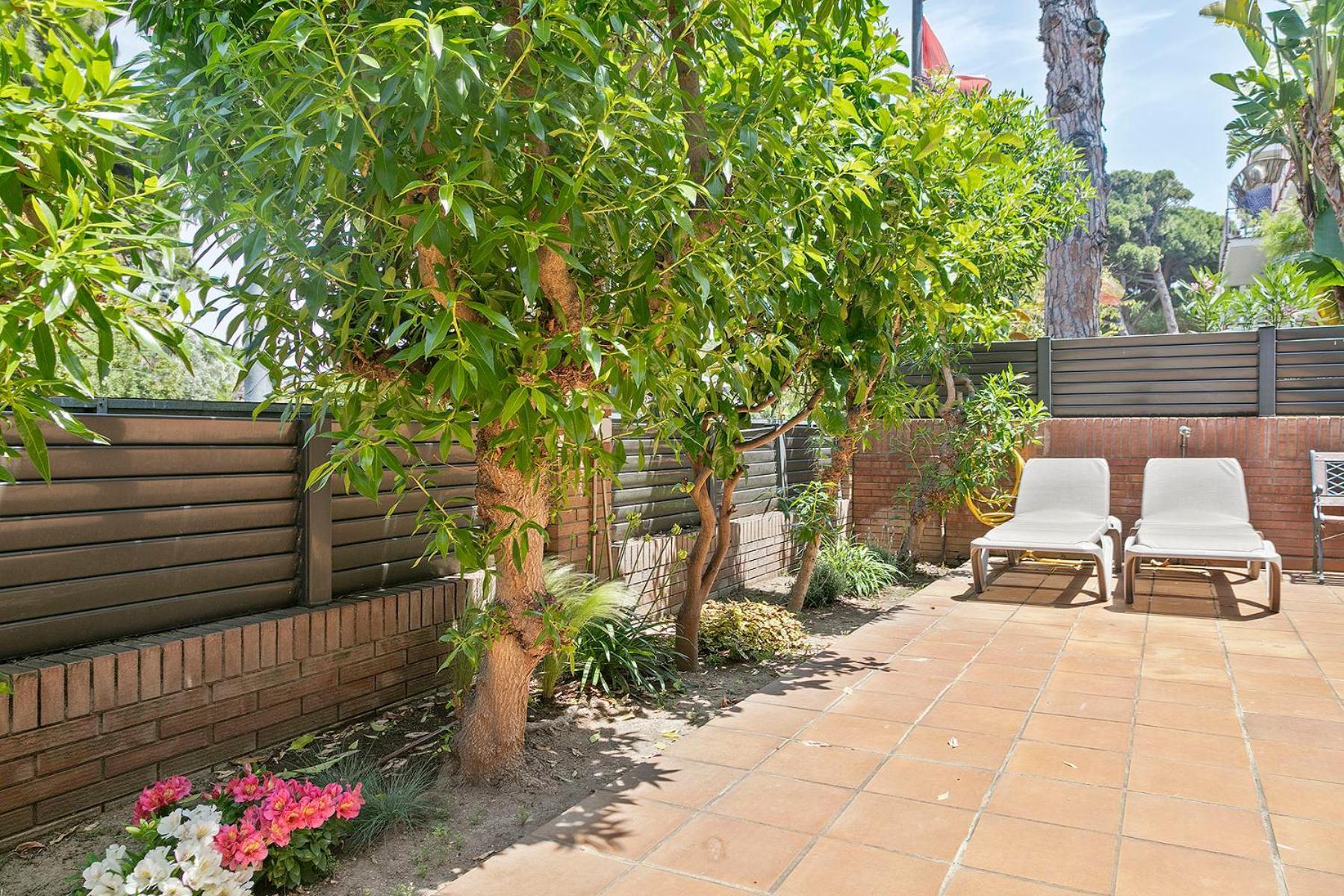 Apartamentos Velor Castelldefels Exterior foto