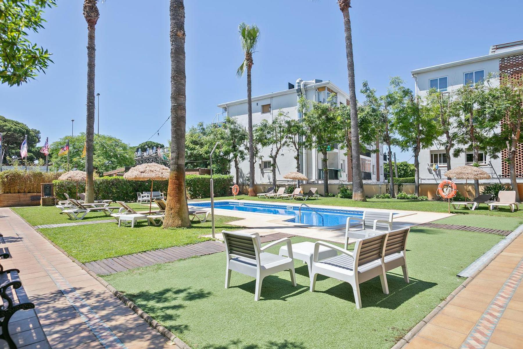 Apartamentos Velor Castelldefels Exterior foto