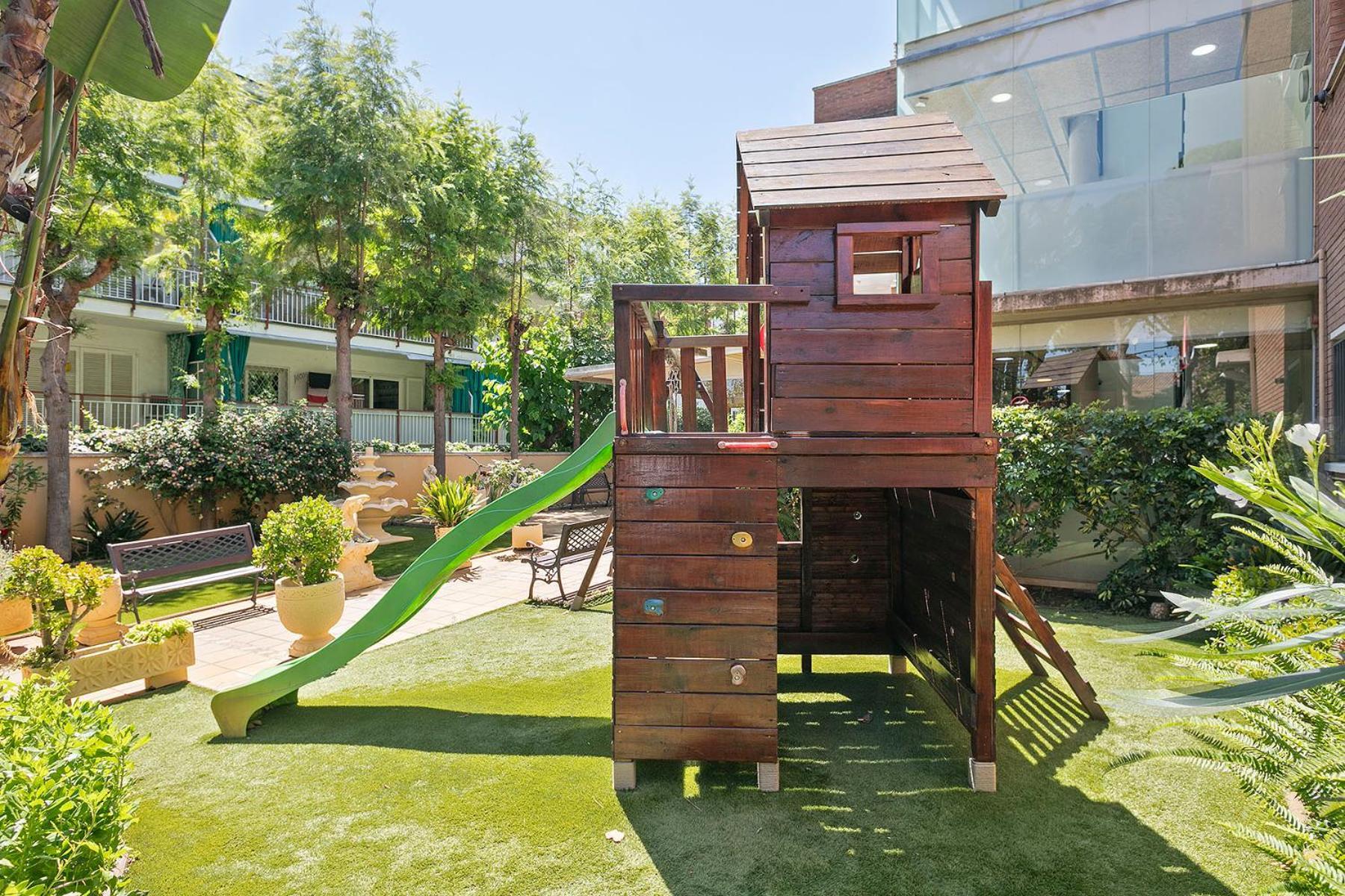 Apartamentos Velor Castelldefels Exterior foto