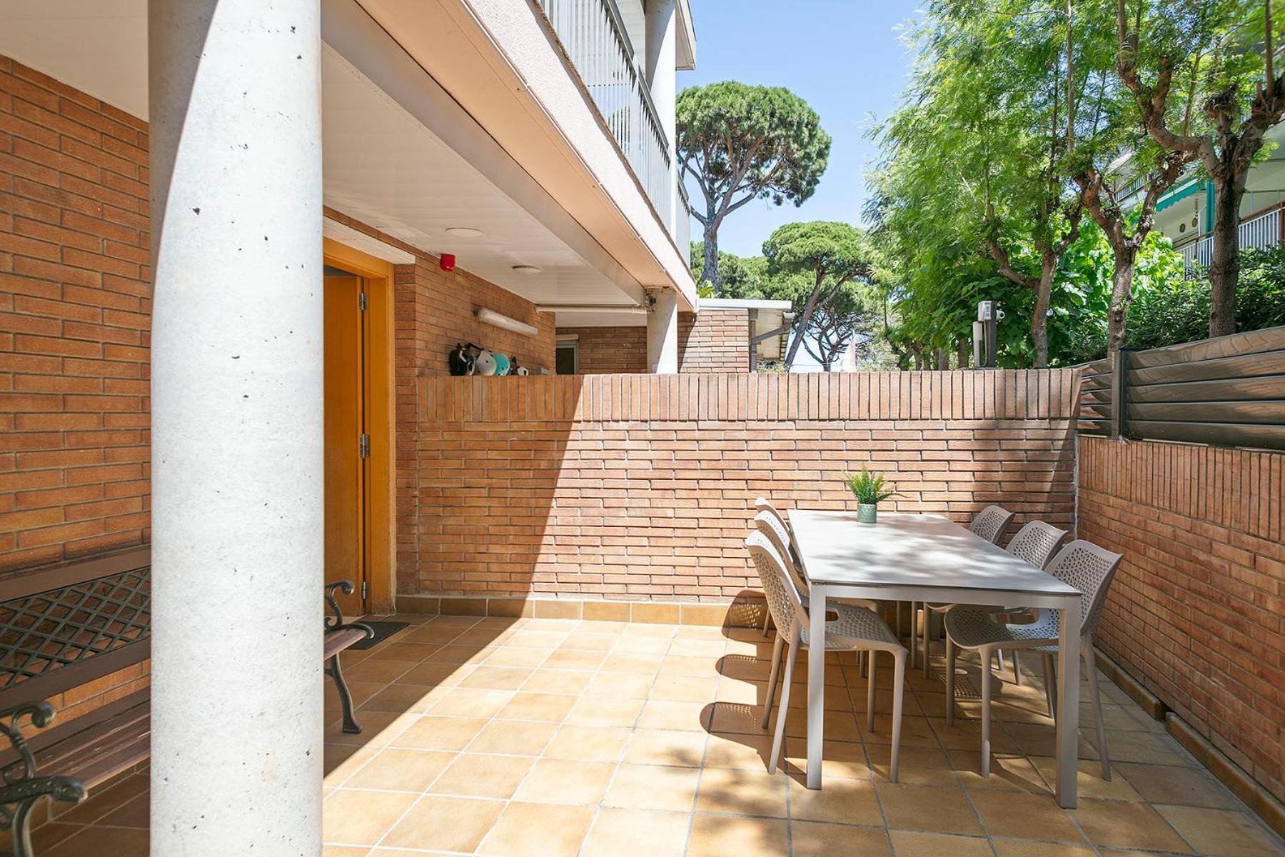 Apartamentos Velor Castelldefels Exterior foto