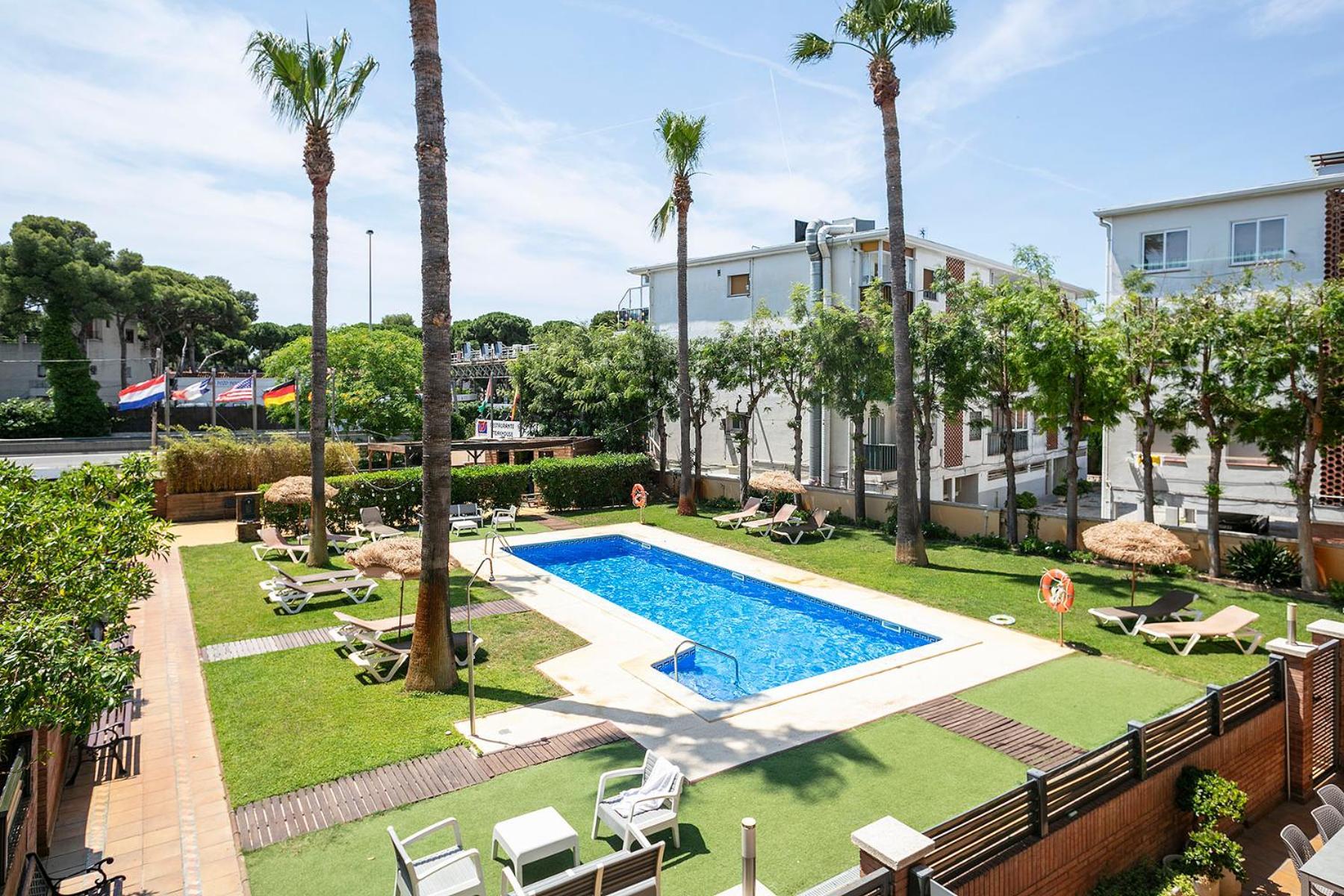 Apartamentos Velor Castelldefels Exterior foto