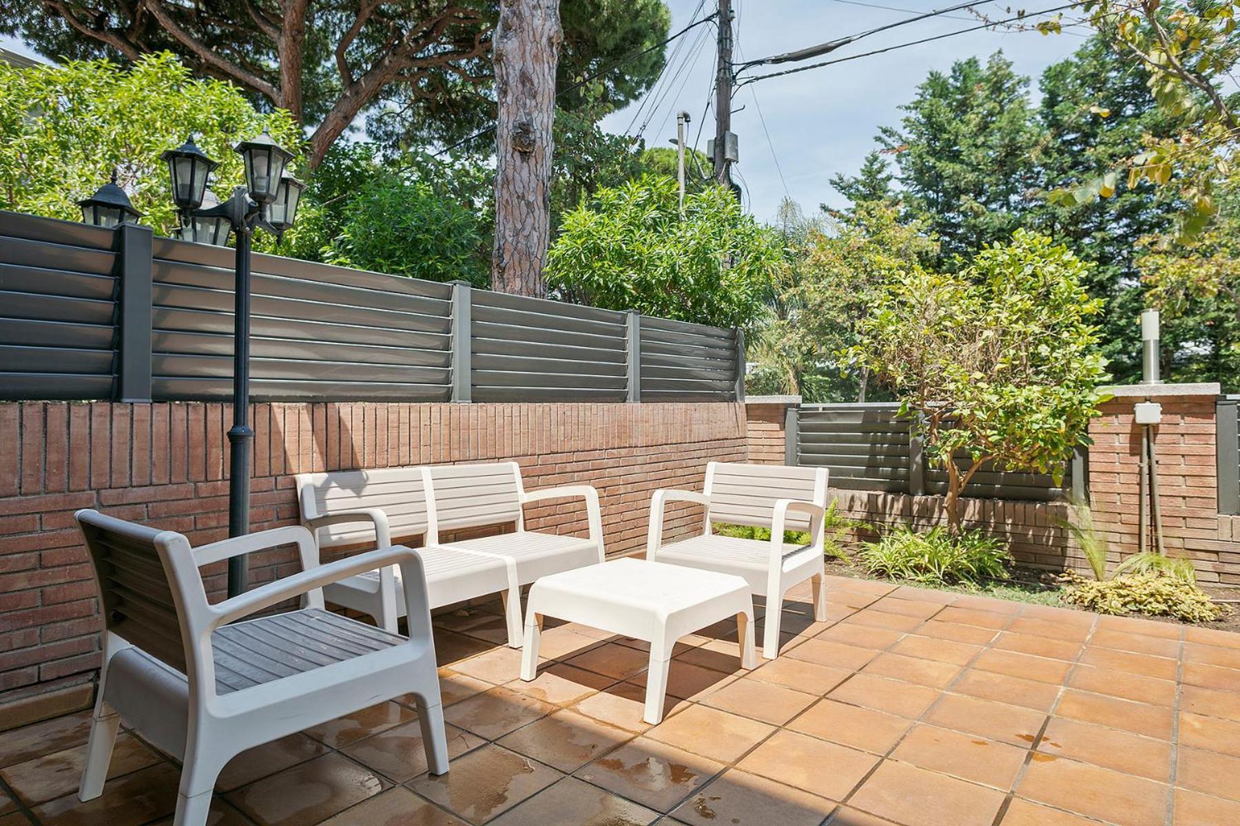 Apartamentos Velor Castelldefels Exterior foto